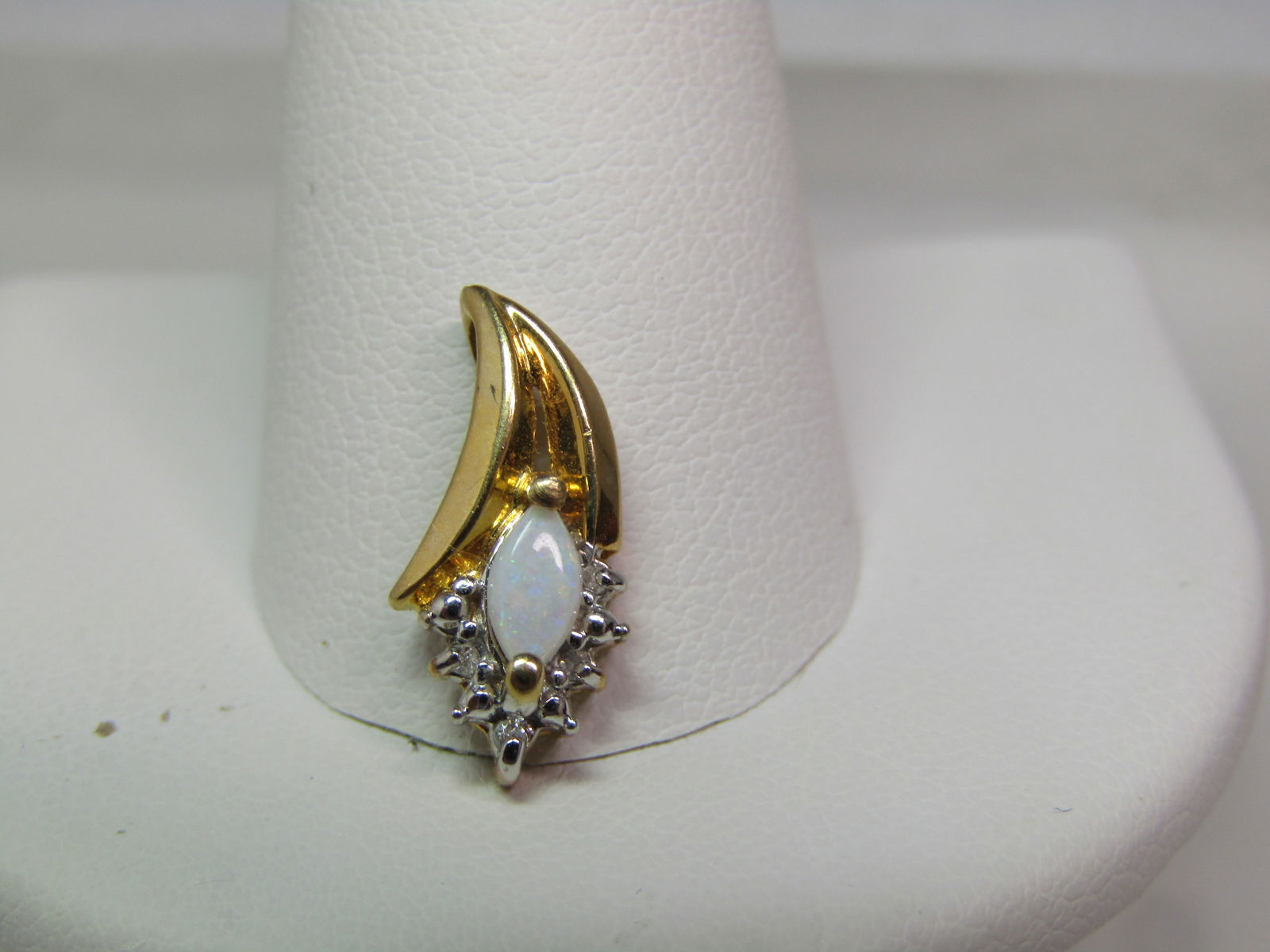 Vintage 10kt Opal Diamond Pendant, 1980's (1 of 6)