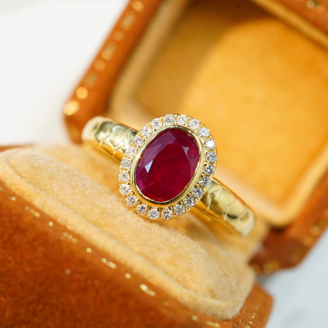 14K GOLD 1.2 CT NATURAL RUBY & DIAMOND RING - 3