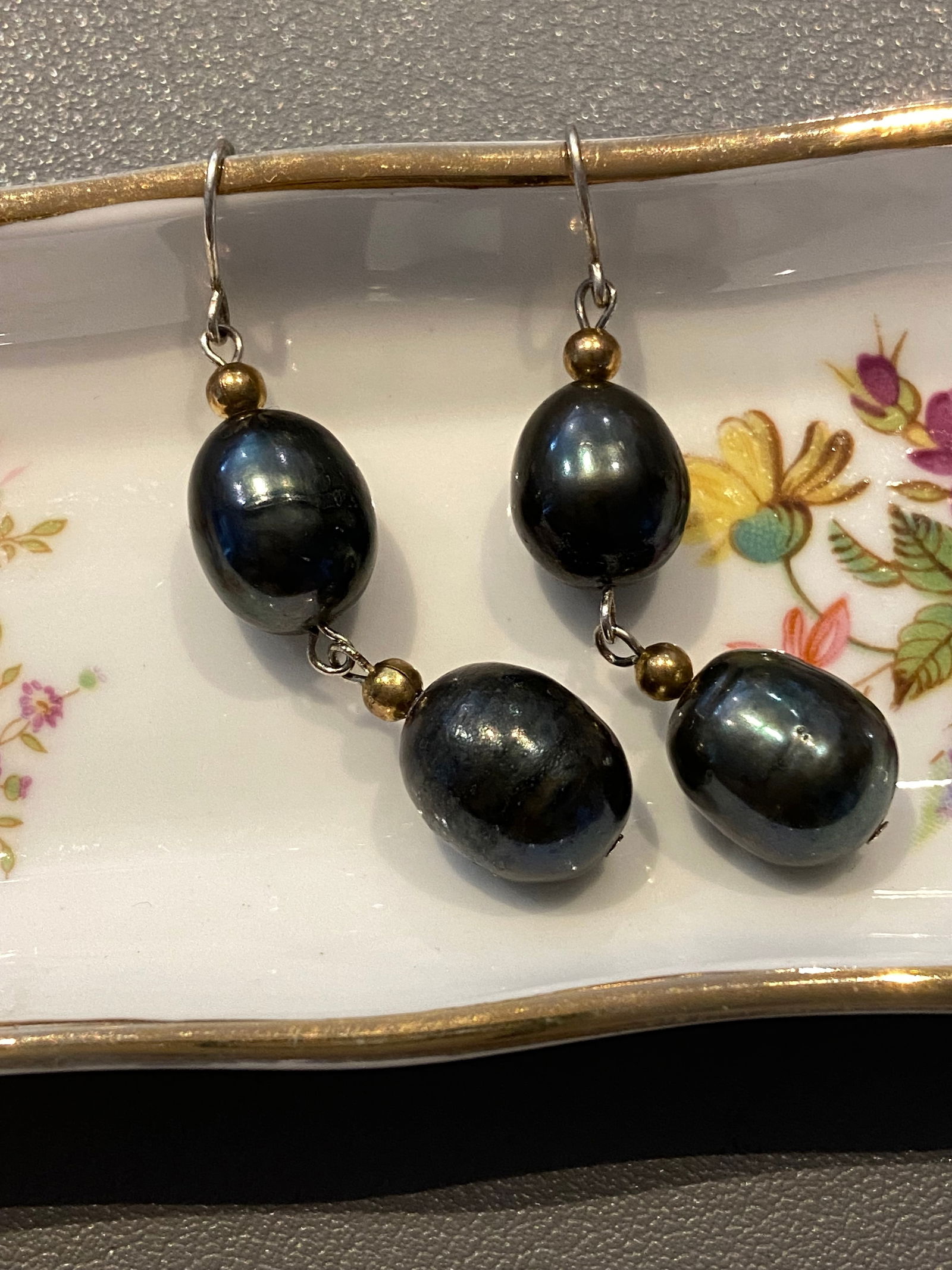 Vintage Tahitian High Luster Peacock Black Pearl Earrings - 3
