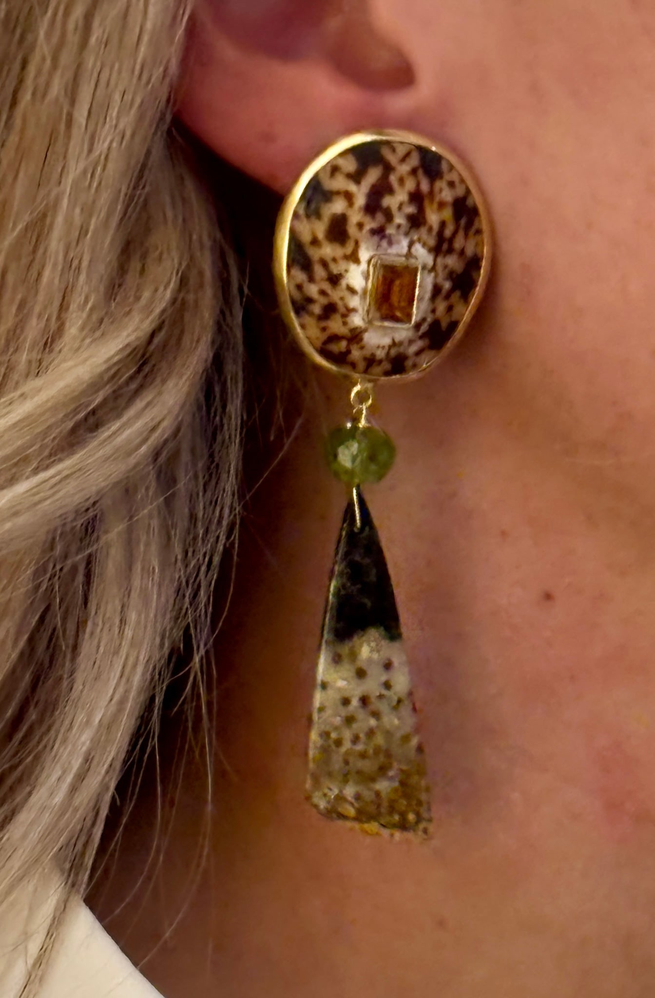 Limpet, Coral & Peridot, Vermeil Earrings - 3