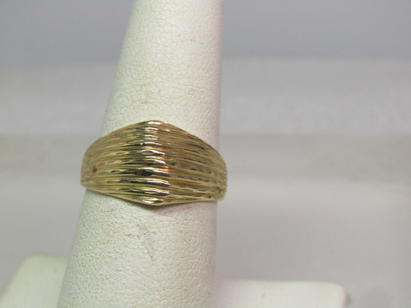 Vintage 10kt Ridged Wide Ring, Sz. 7.25, Signed JCM, 1970's-1980's (1 of 7)