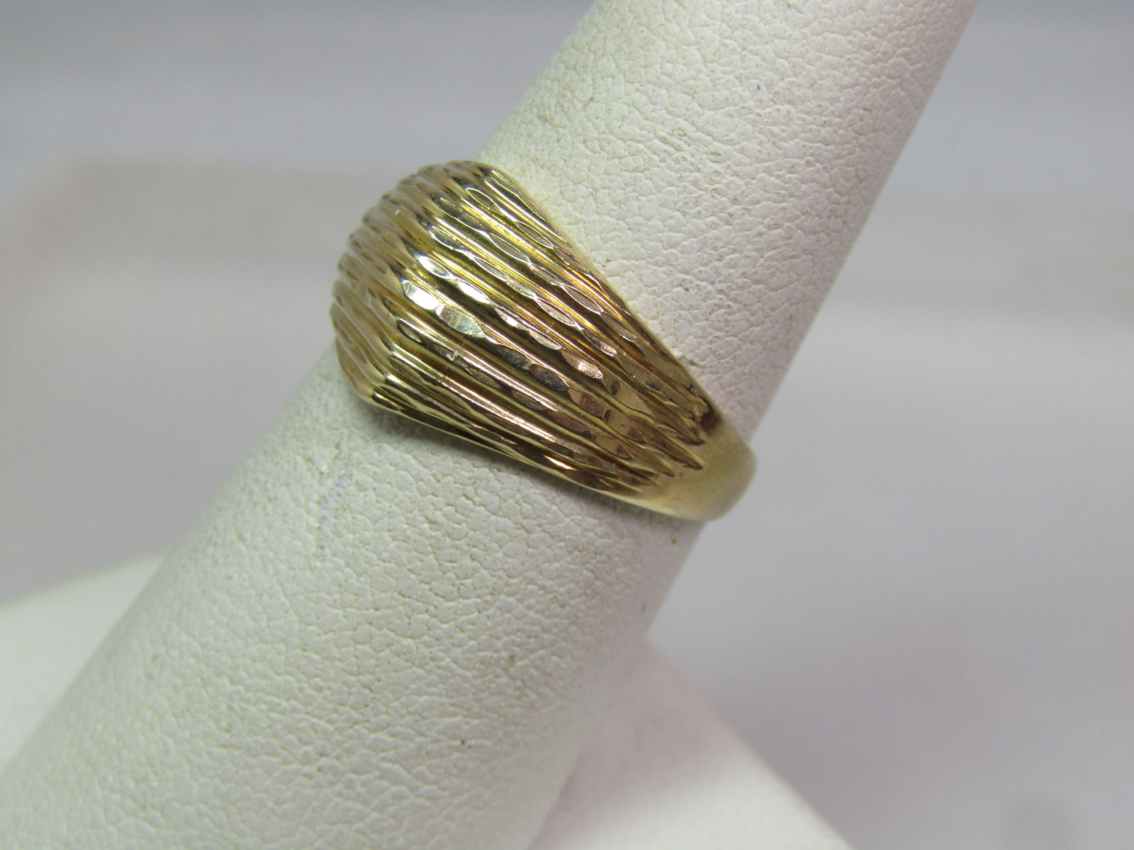 Vintage 10kt Ridged Wide Ring, Sz. 7.25, Signed JCM, 1970's-1980's - 3