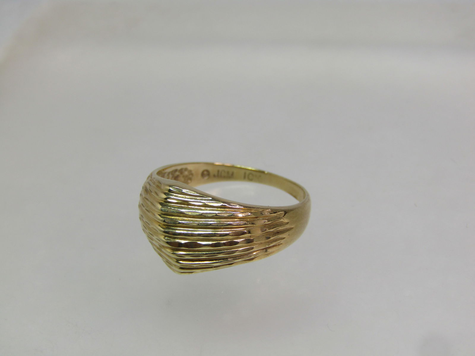 Vintage 10kt Ridged Wide Ring, Sz. 7.25, Signed JCM, 1970's-1980's - 5