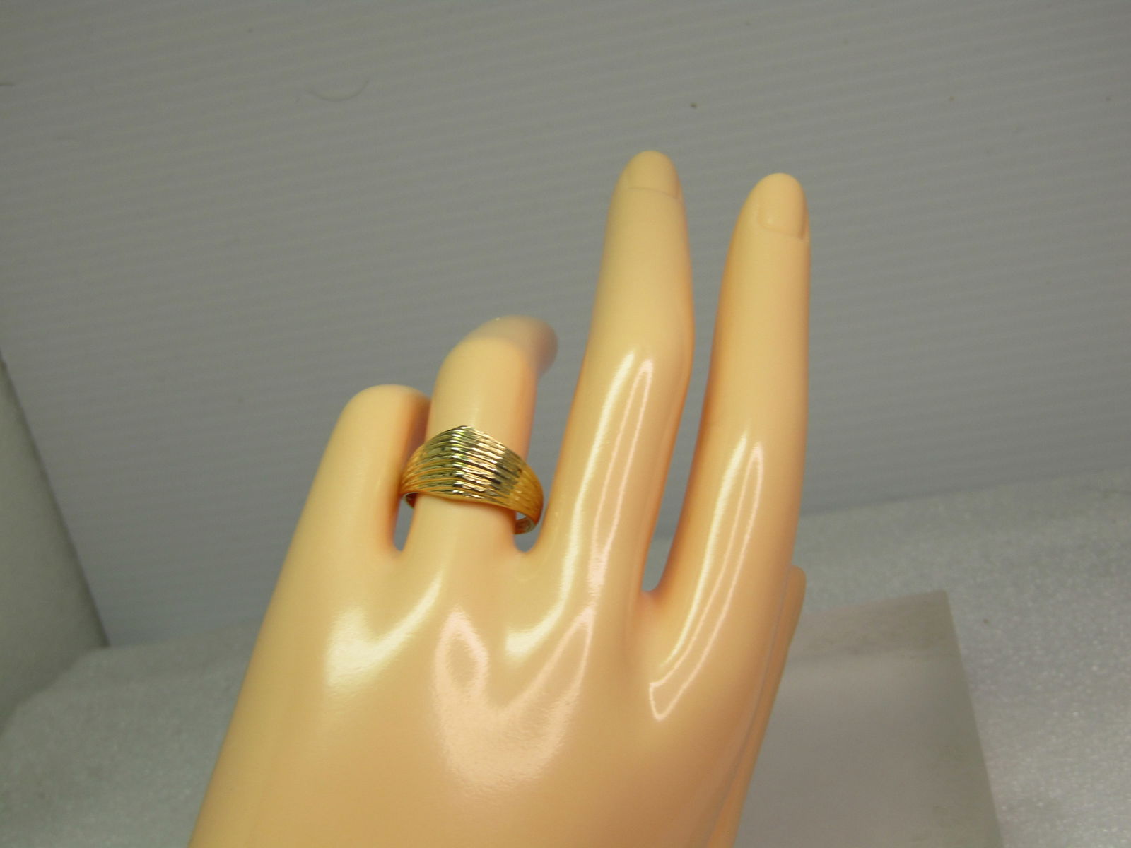 Vintage 10kt Ridged Wide Ring, Sz. 7.25, Signed JCM, 1970's-1980's - 7