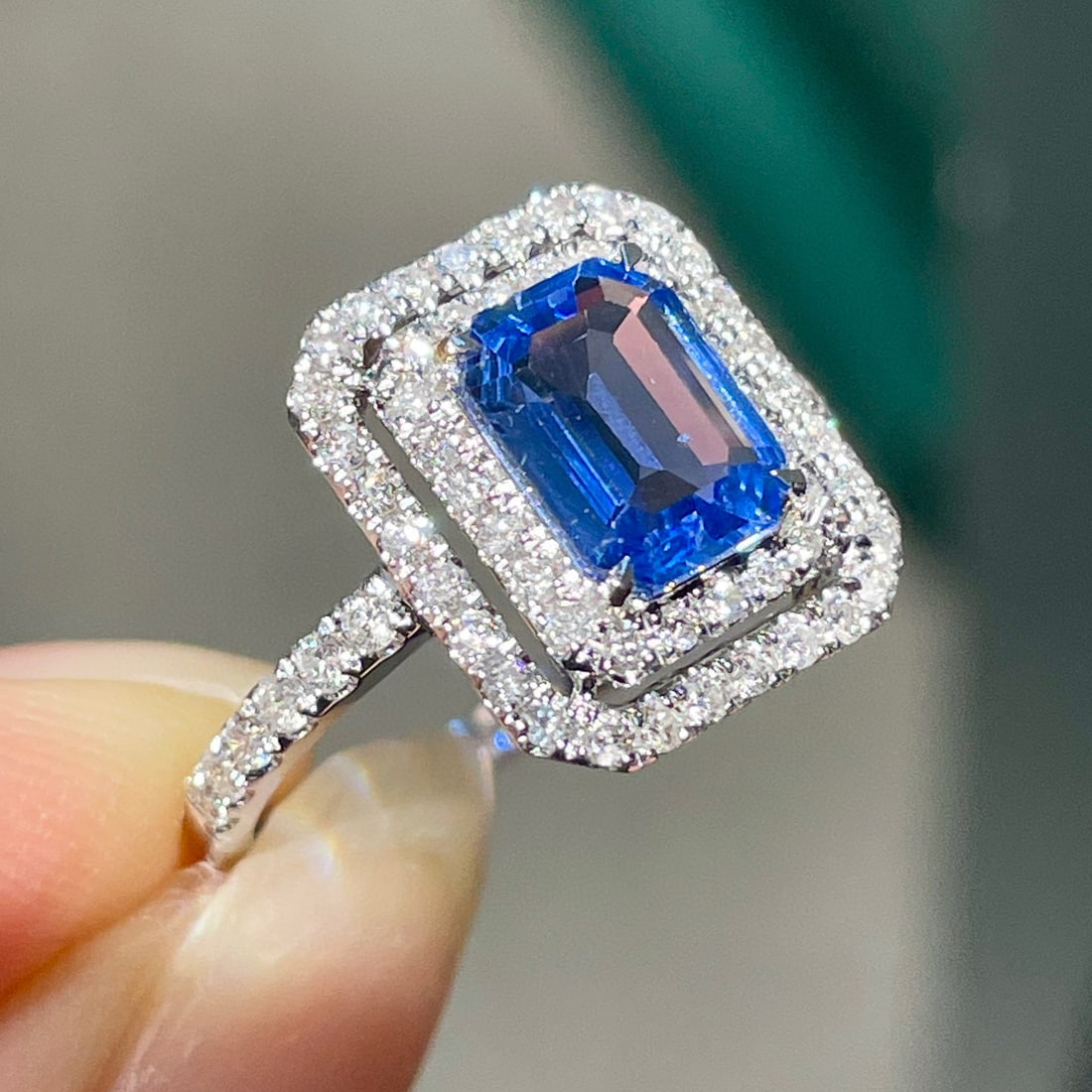 14K GOLD 1.78 CT NATURAL SAPPHIRE & DIAMOND RING - 4