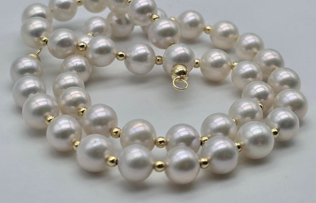 Akoya pearl necklace with 18kt yellow gold spheres - 3