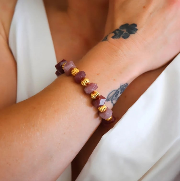 Pink Botswana Agate and Gold Beaded Bracelet - 4