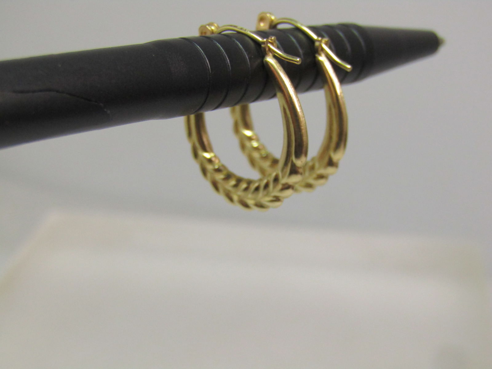 Vintage 14kt Decorative Hoop Earrings, Pierced, 1980's-1990's, 7/8" Signed - 6