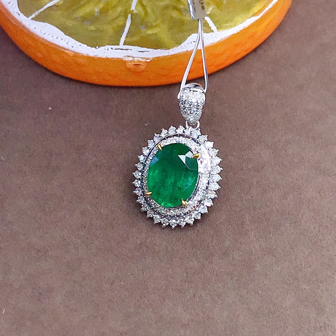14K GOLD 2.05 CT VIVID GREEN NATURAL EMERALD & DIAMOND PENDANT - 3