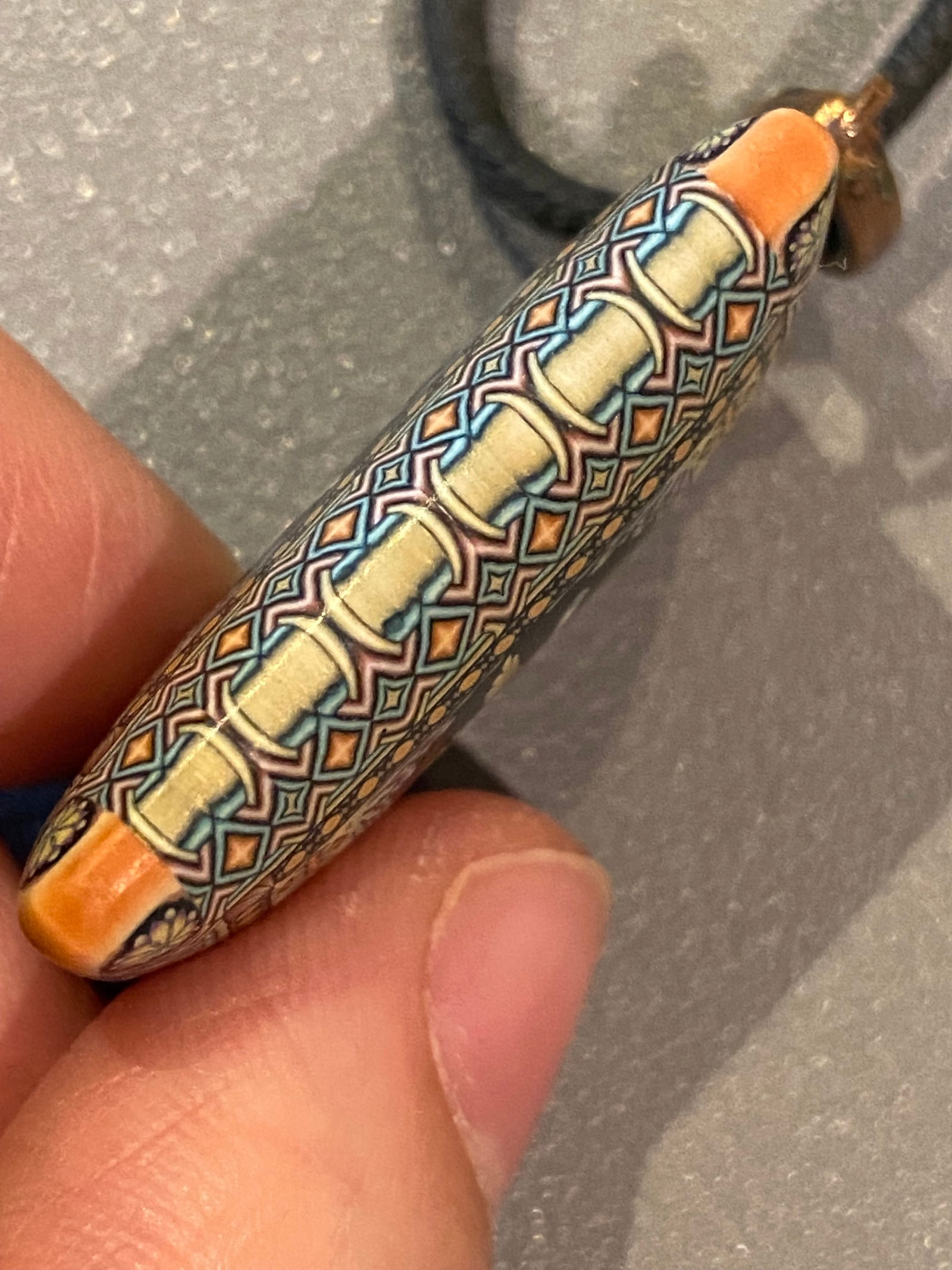 Vintage Amulet Pendant Necklace detailed with doves - 9