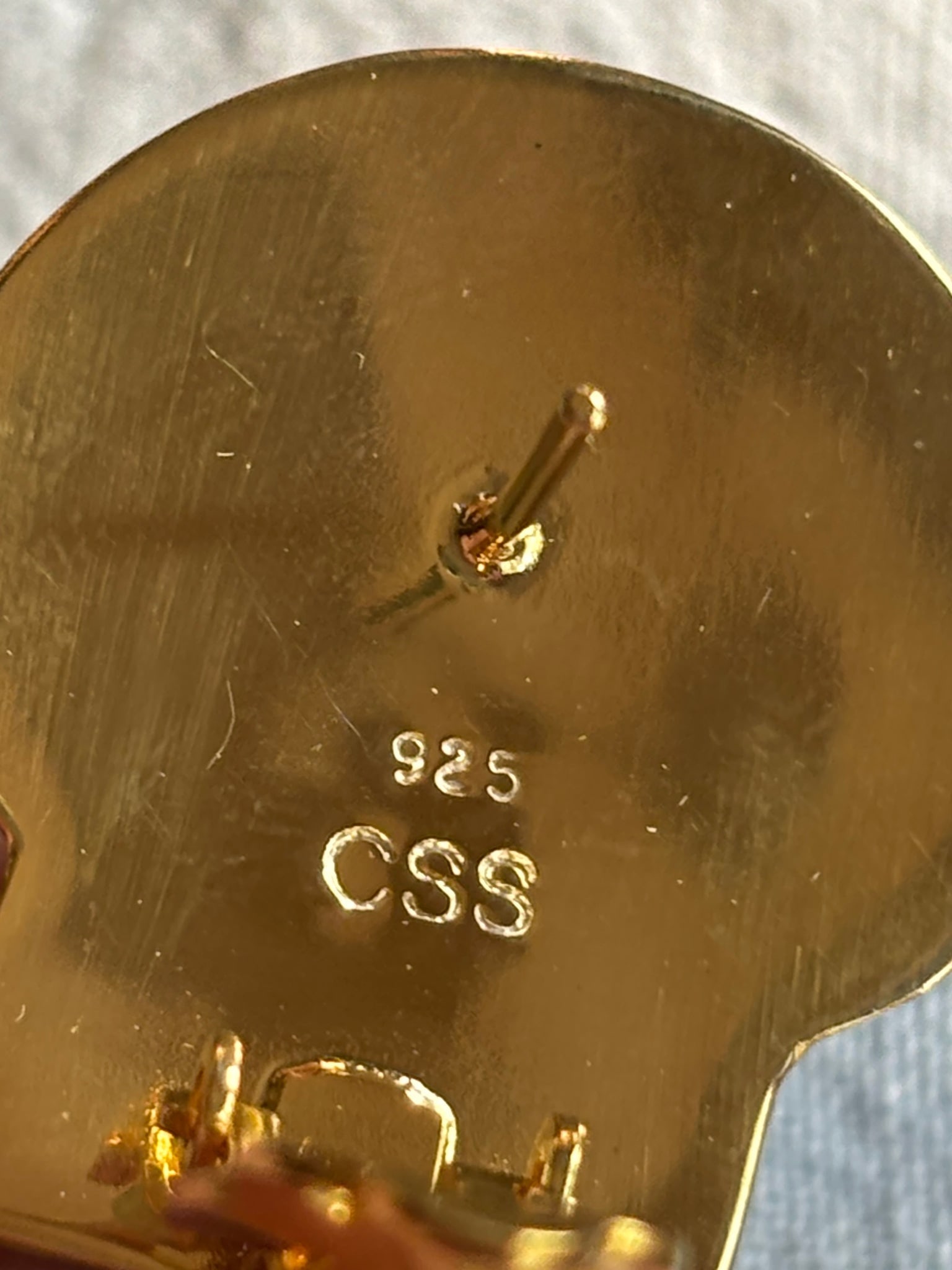 Cymabatium Shell Earrings with Peridot - 3