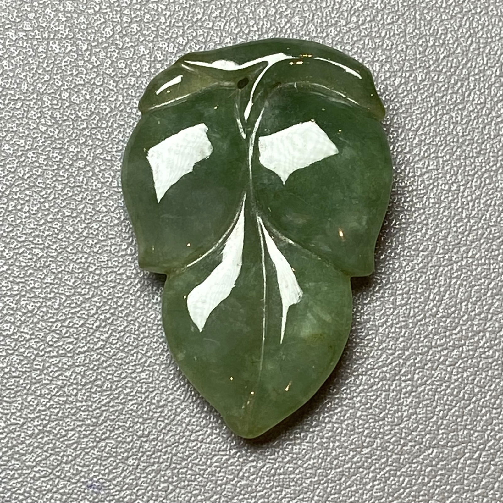 Grade A Green Icy Jadeite Jade Pendant Carved Leaf Pattern - 2