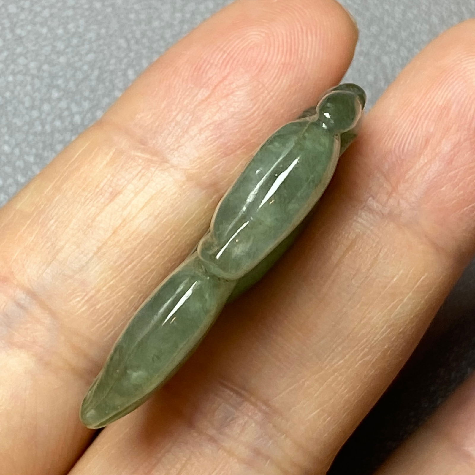 Grade A Green Icy Jadeite Jade Pendant Carved Leaf Pattern - 5