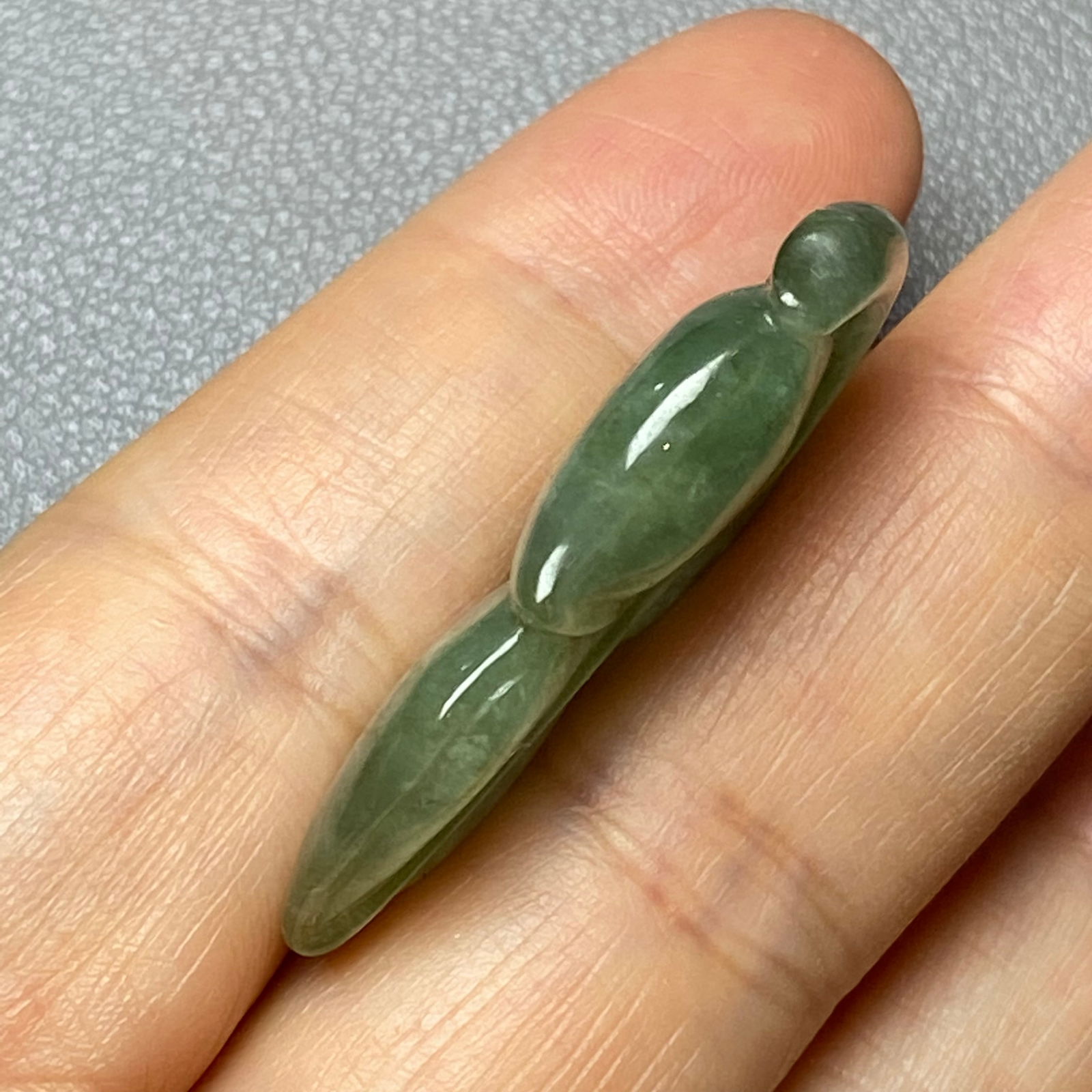 Grade A Green Icy Jadeite Jade Pendant Carved Leaf Pattern - 6