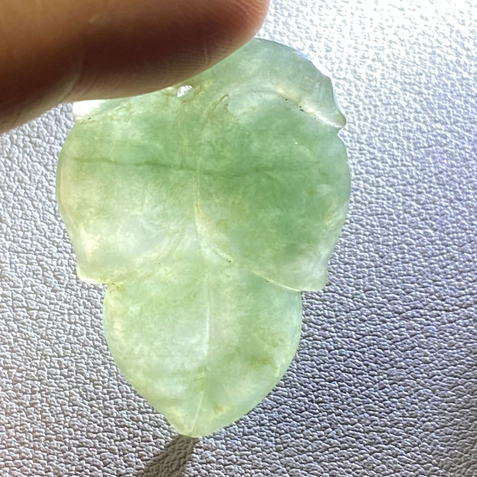 Grade A Green Icy Jadeite Jade Pendant Carved Leaf Pattern - 8
