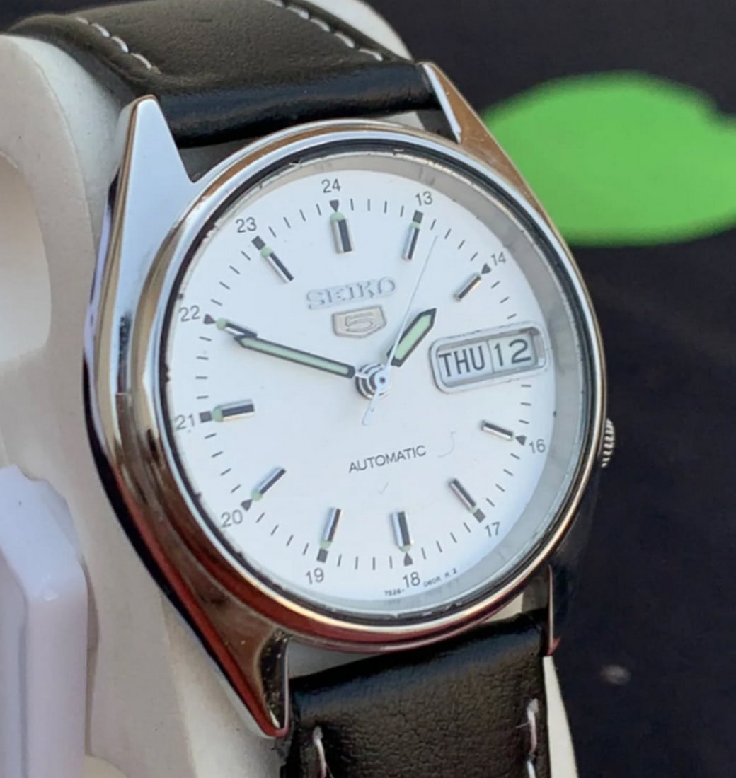 Vintage Seiko Automatic 7S26-6000 With Day / Date - 3