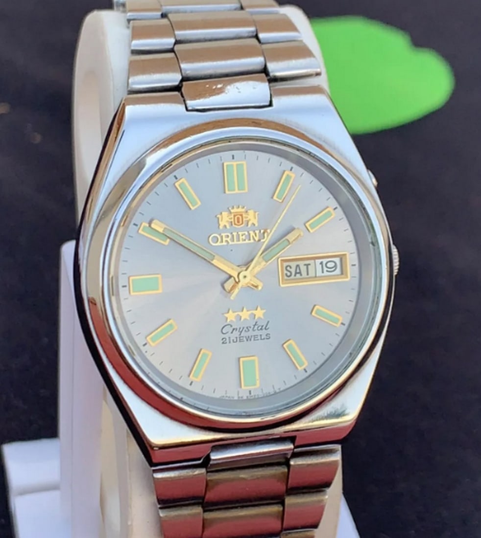 Vintage ORIENT 21 Jewals Automatic EM4T-A0 CA With Day / Date - 2
