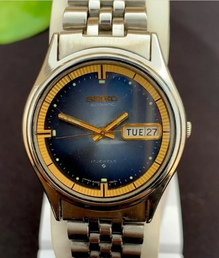Vintage Seiko 17 Jewals Automatic 6309-8050 With Day / Date (1 of 7)