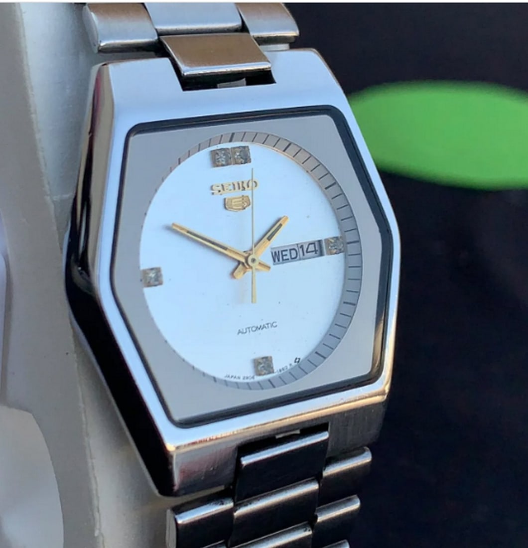 Vintage Seiko Automatic 2906-0760 With Day / Date - 3