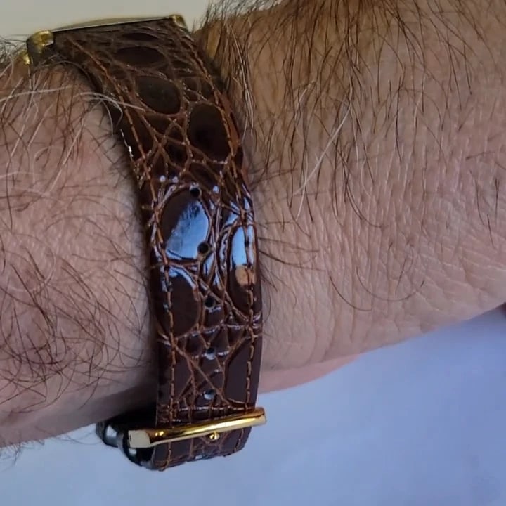 Omega Ref 2505 Jumbo 35mm x 43mm 18k Solid Gold Mens 1950s Manual Wind RA694 - 2