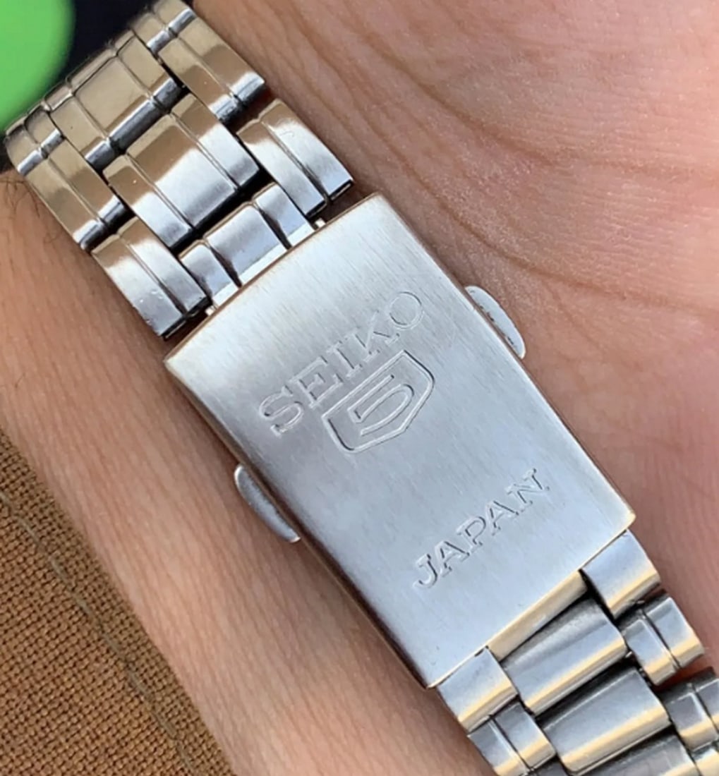 Vintage Seiko 21 Jewals Automatic 7S26-03E0 With Day / Date - 7