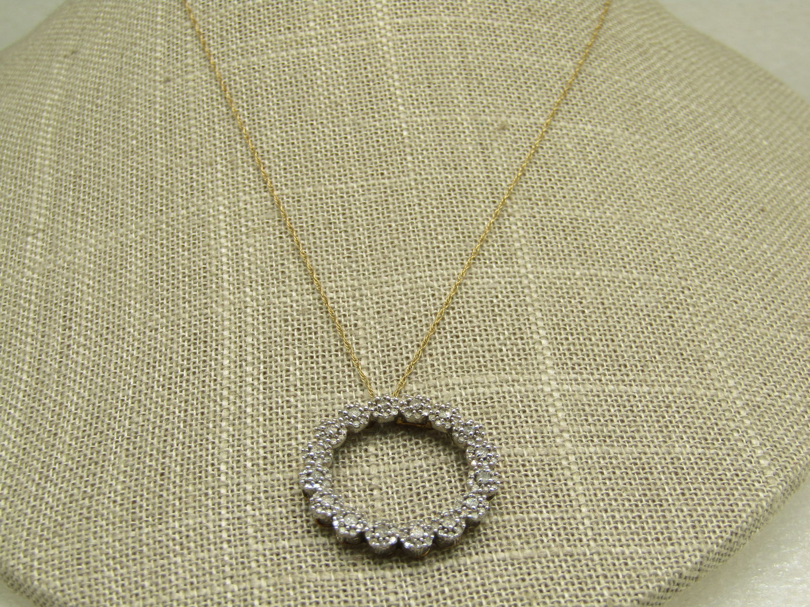 10kt Diamond Floral Blossom Circle Necklace, Singed JWBrR, Zales Jeweler's, 18" - 5