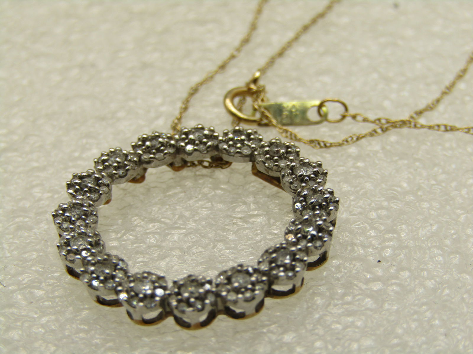 10kt Diamond Floral Blossom Circle Necklace, Singed JWBrR, Zales Jeweler's, 18" - 9