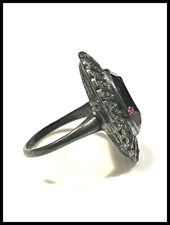 Vintage Sterling Silver Amethyst Marcasite Statement Ring - 3