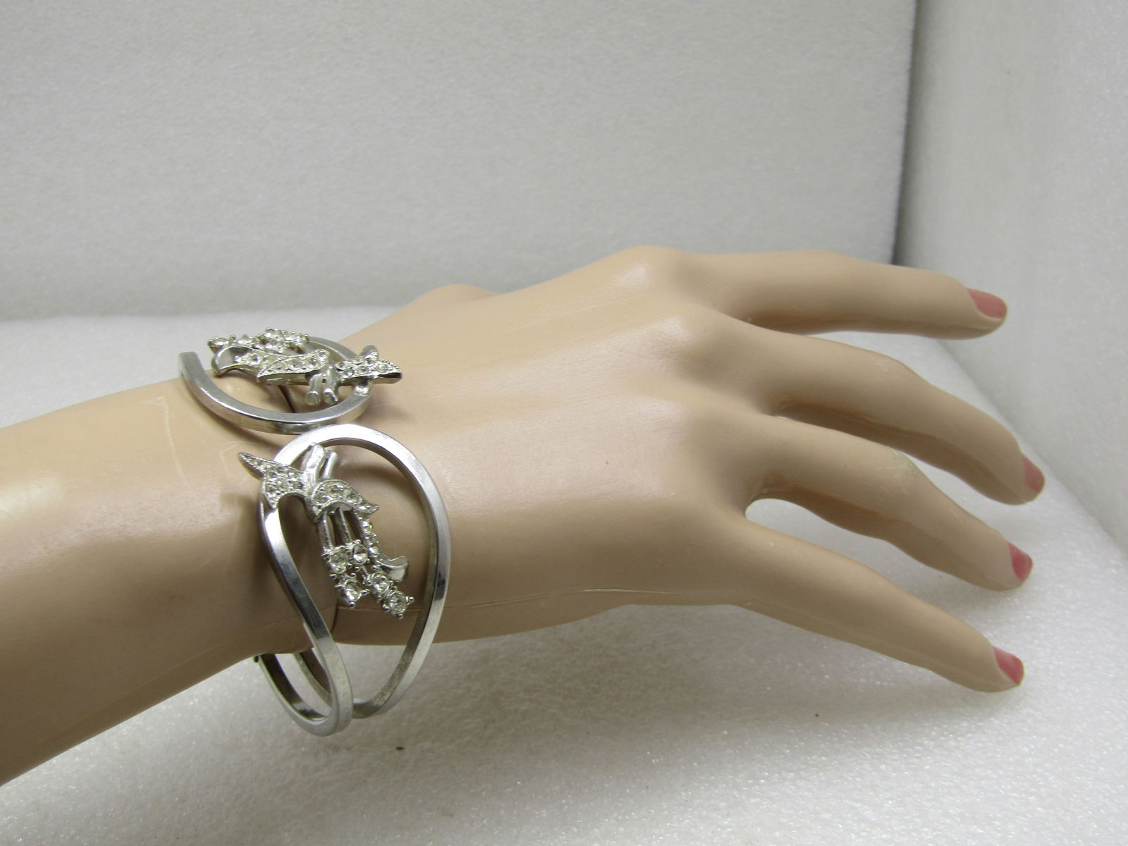 Vintage Rhinestone Hinged Clamper Bracelet, 6.5", Art Deco Accents. - 6