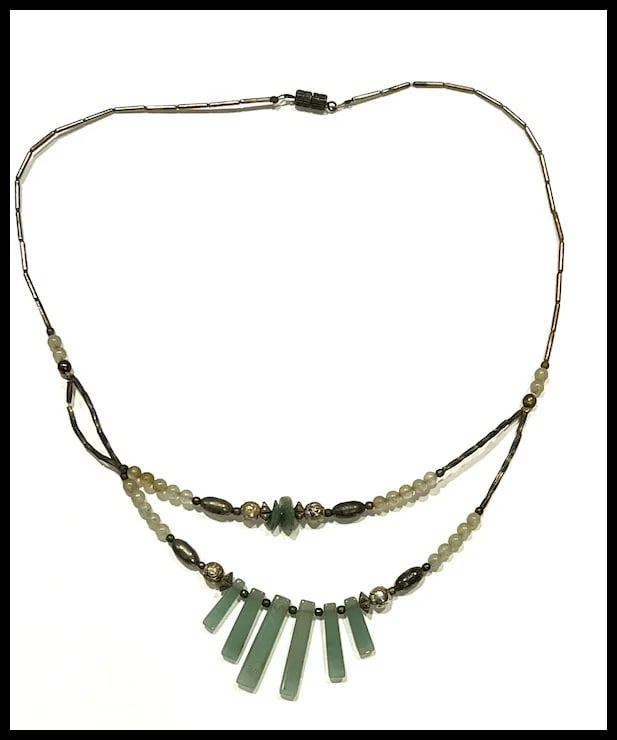 Vintage Native American Beaded Necklace - 3