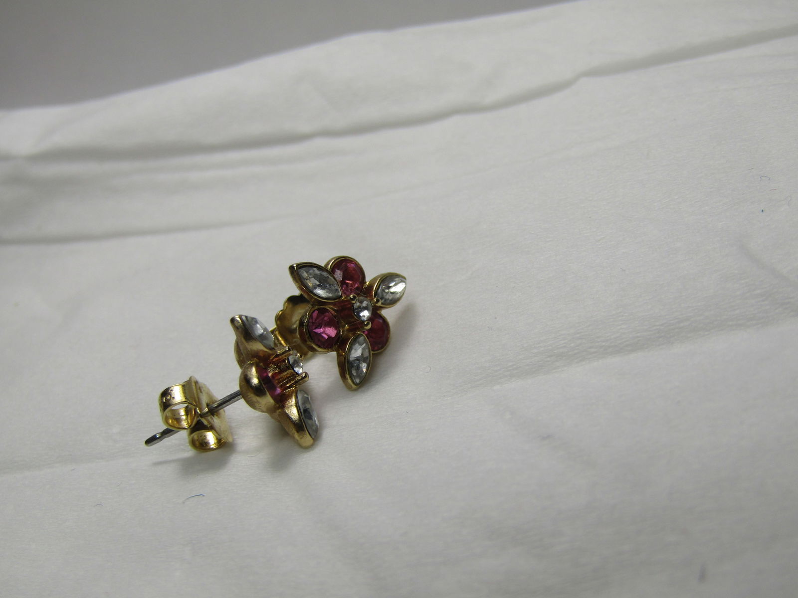 Vintage Avon Pink Sparkle Earrings, Pierced, In Original Box - 4