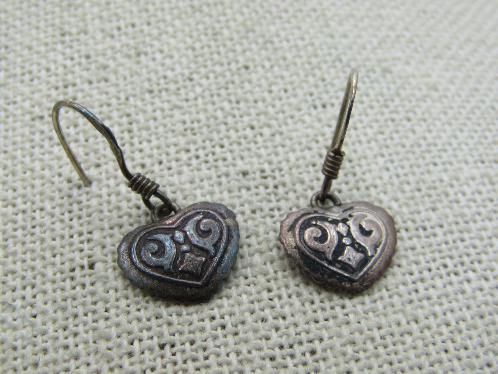 Vintage Sterling Silver Dangling Heart Earrings, Pierced, with design - 2