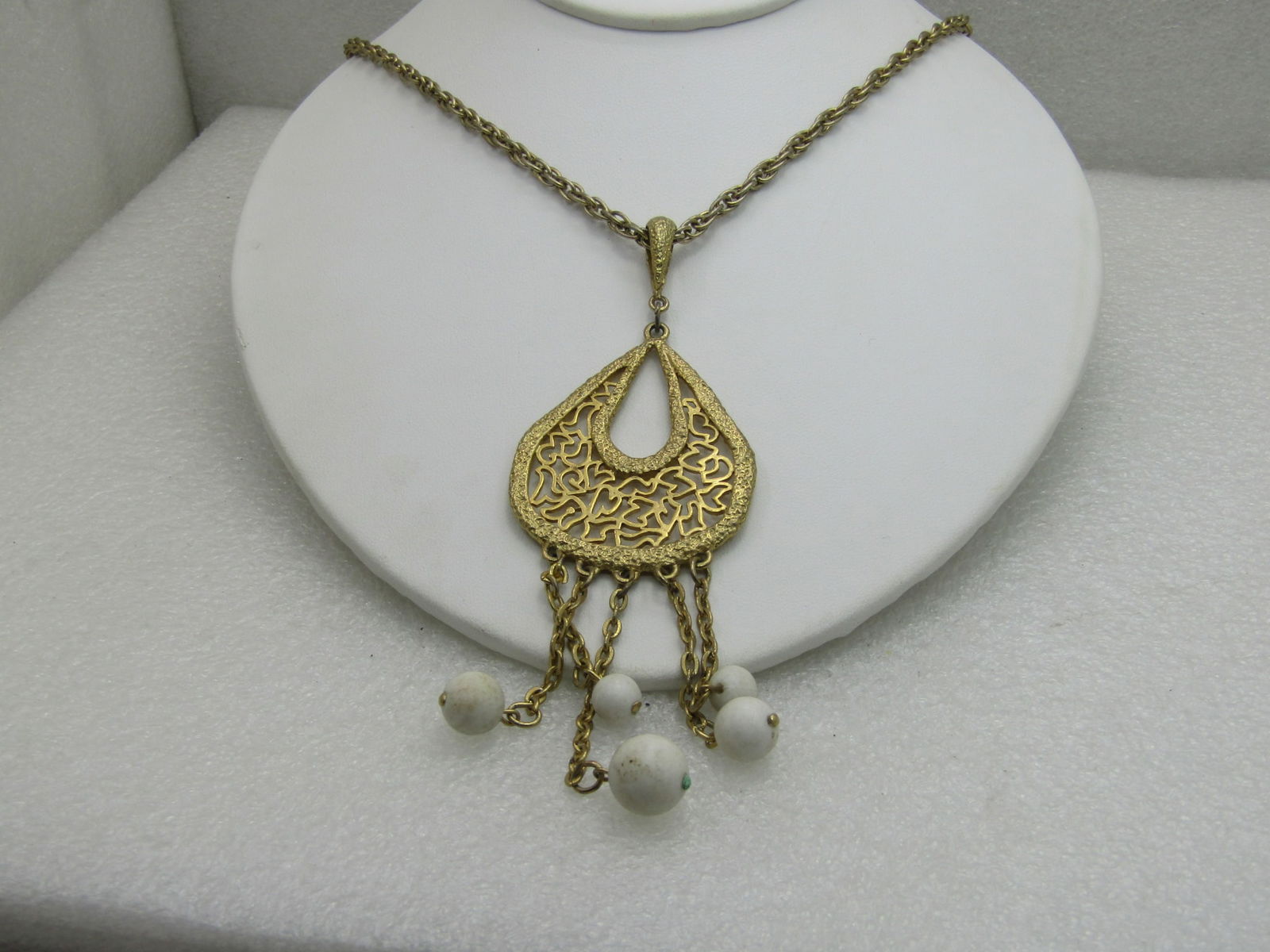 Vintage Gold Tone Open Design Necklace With Beaded Dangles 16" - 3