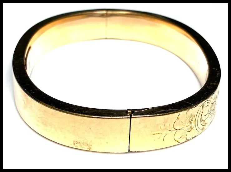 Vintage F&D Gold Filled Etcged Bangle Bracelet with the Initials JC Inside - 4