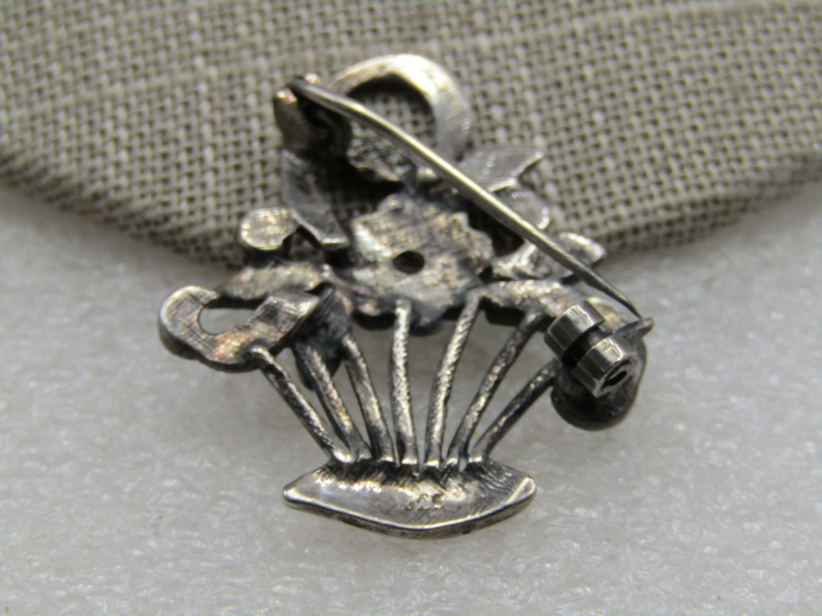 Vintage Sterling SIlver Marcasite Flower Basket Brooch, 1950's-1960's - 6