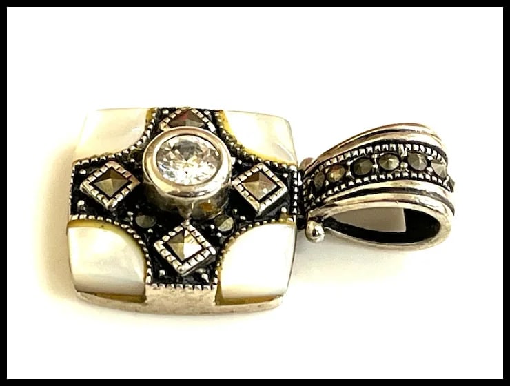 Estate Sterling Silver Marcasite and Mother of Pearl Pendant - 4