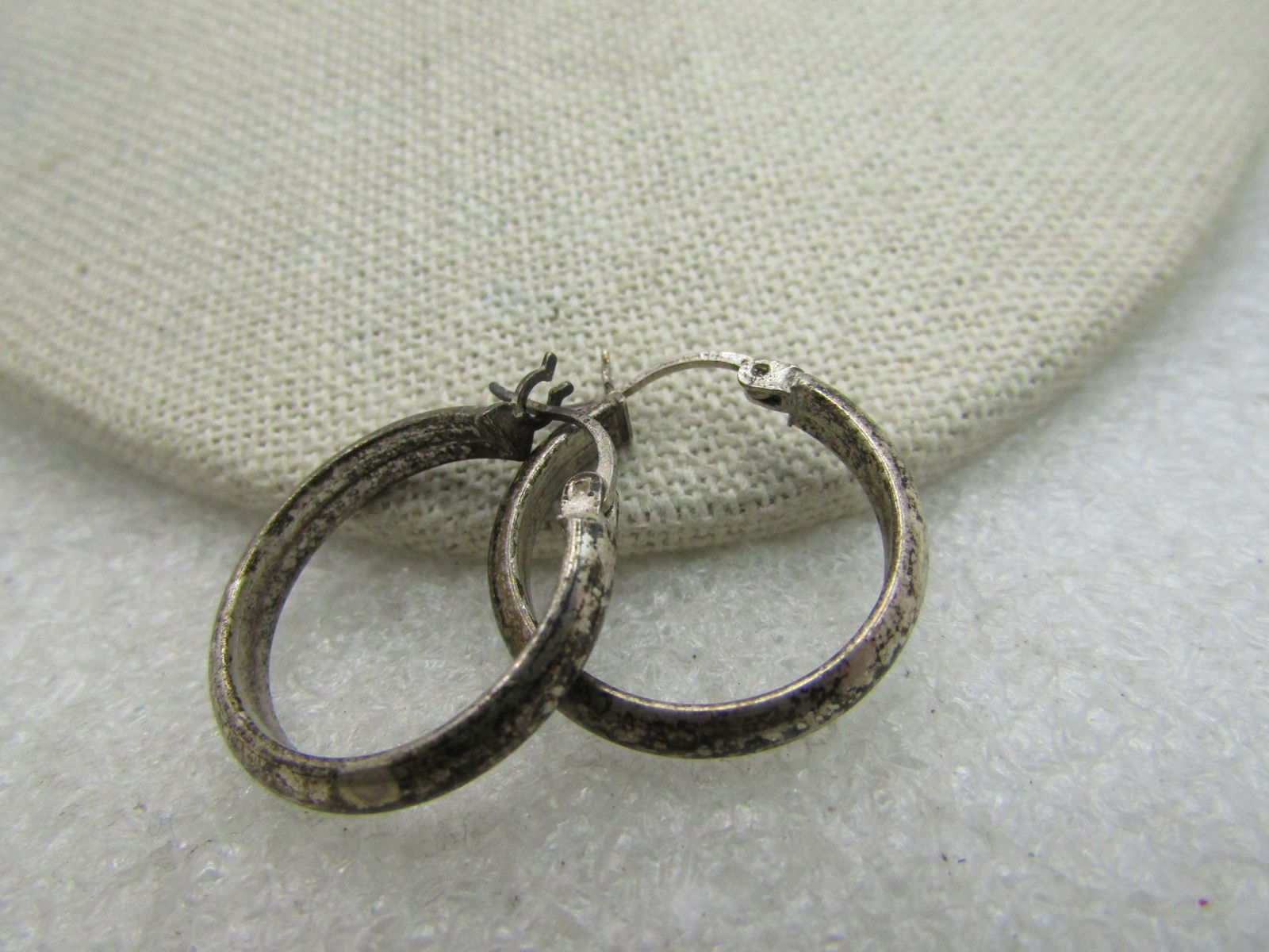 Vintage Sterling Silver Hoop Earrings, Pierced, 1" tall with hinged locking posts and 3.5mm wide and - 2