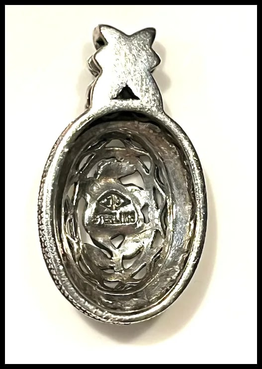 Vintage Sterling Silver Marcasite Pendant - 3