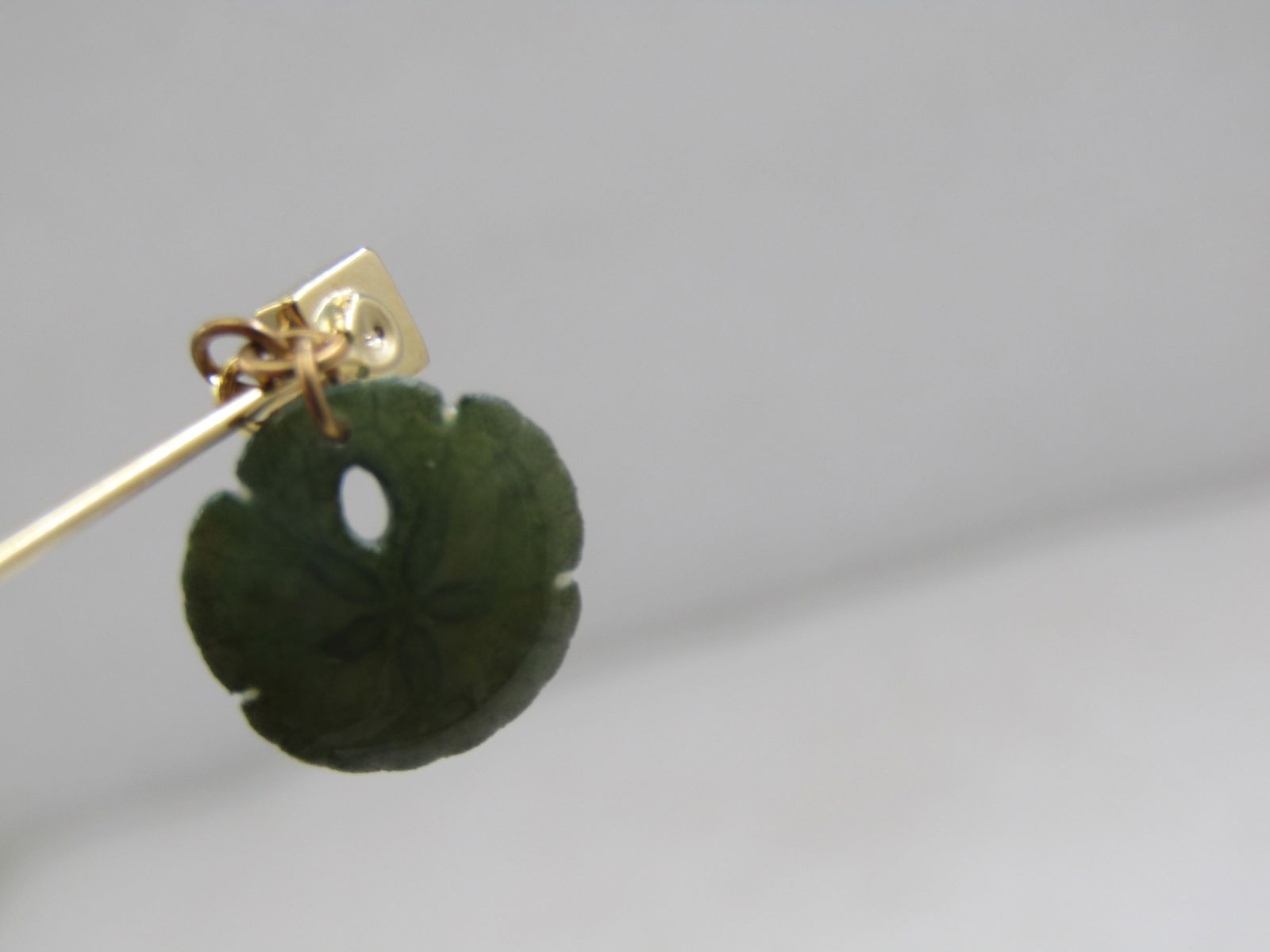 Vintage Sand Dollar Stick Pin, New Old Stock - 4