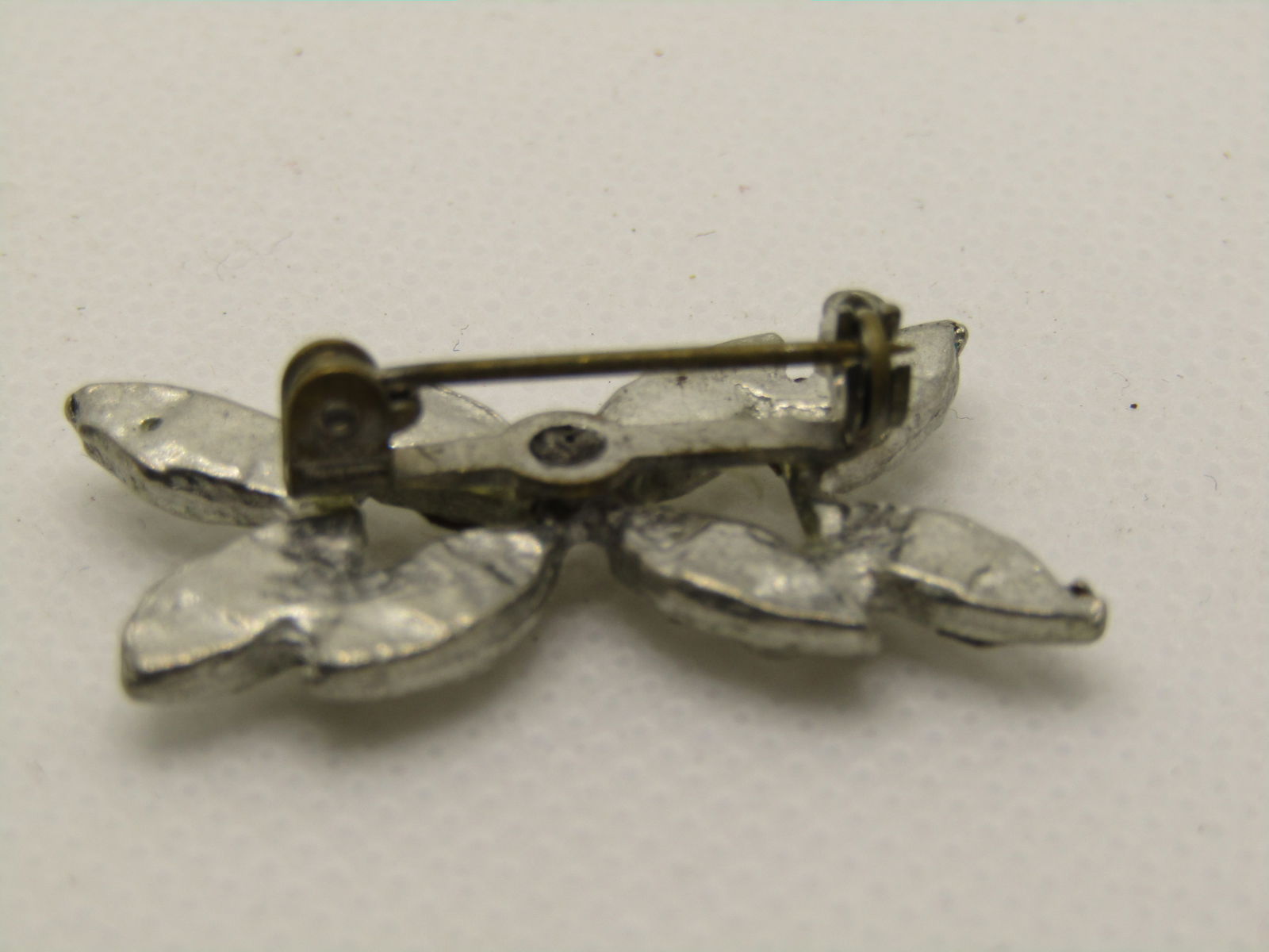 Vintage Art Deco Rhinestone Brooch, 1.25" Pointed Design - 5