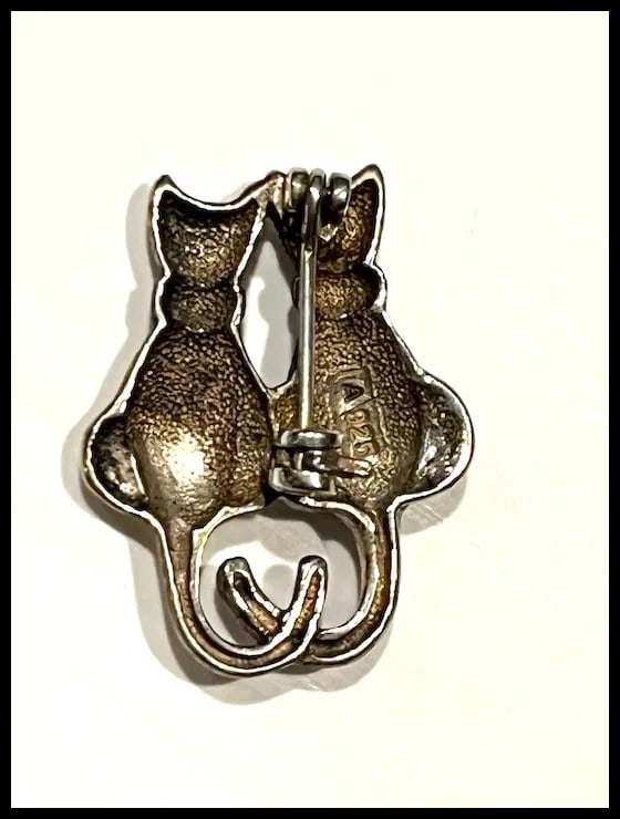 Vintage Sterling Silver Marcasite Couple of Cats- Lovers - 5