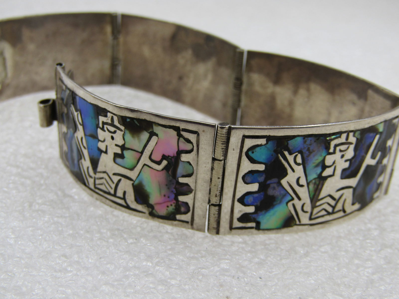 Vintage Mexican Sterling Inlaid Aztec Abalone Bracelet, 7" 1950's-1960's - 4