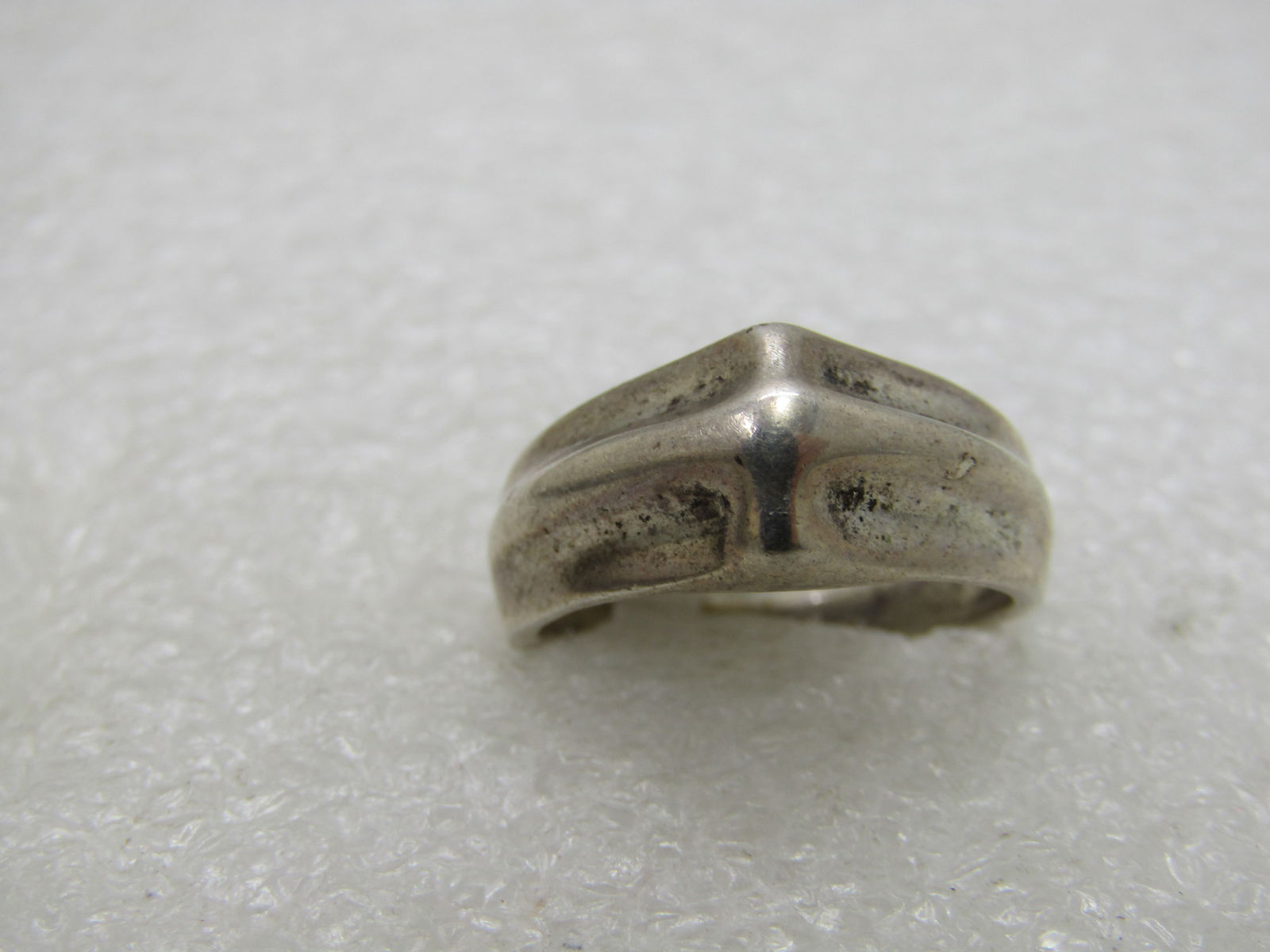Vintage Sterling Silver Ridged Ring, Sz. 6.5, Domed, Long Cross Design, 8.5mm - 3