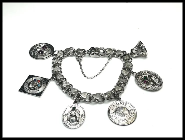 Vintage Sterling Silver Heart Charm Bracelet -Mother, Birthday, Christmas - 2