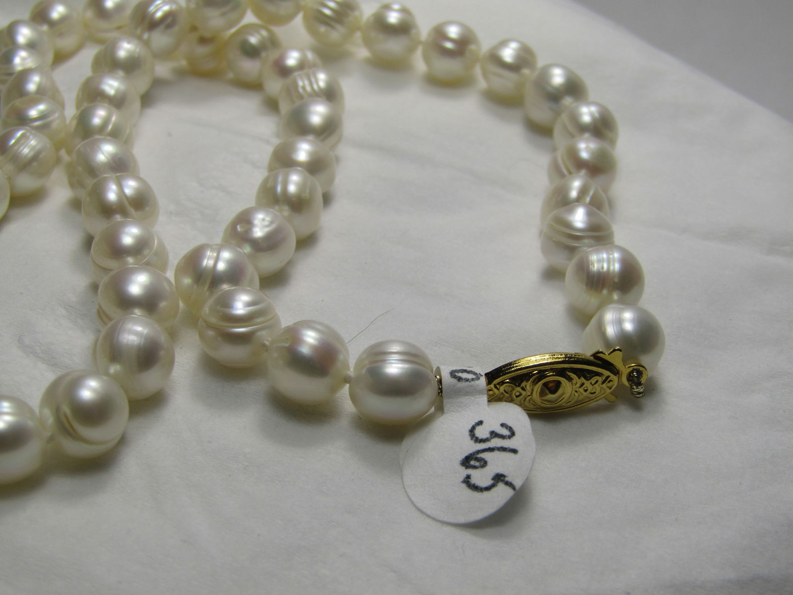 18" White Freshwater Potato Pearl Necklace, Gold Tone Filigree Clasp, 7.7mm to 8.5mm - 3