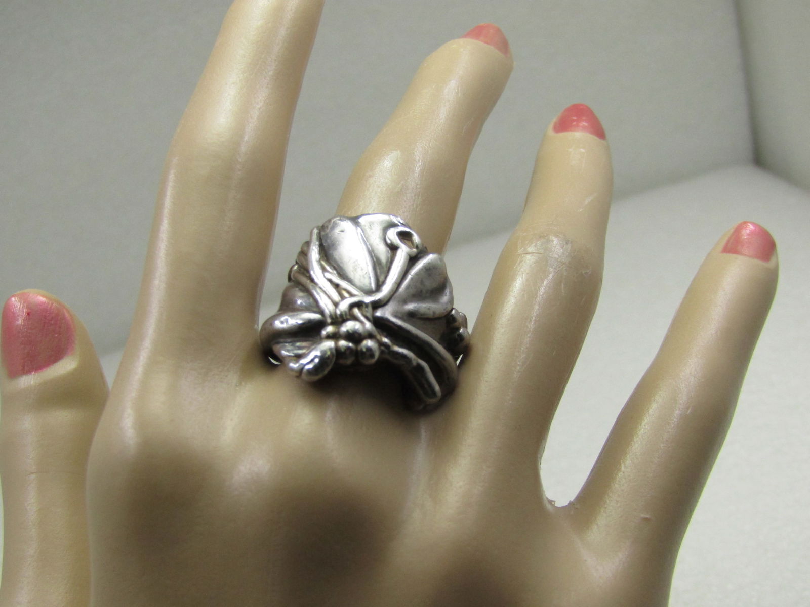 Vintage Sterling Leaf Vine Ring, Nature, Sz. 7, Cigar Band - 7