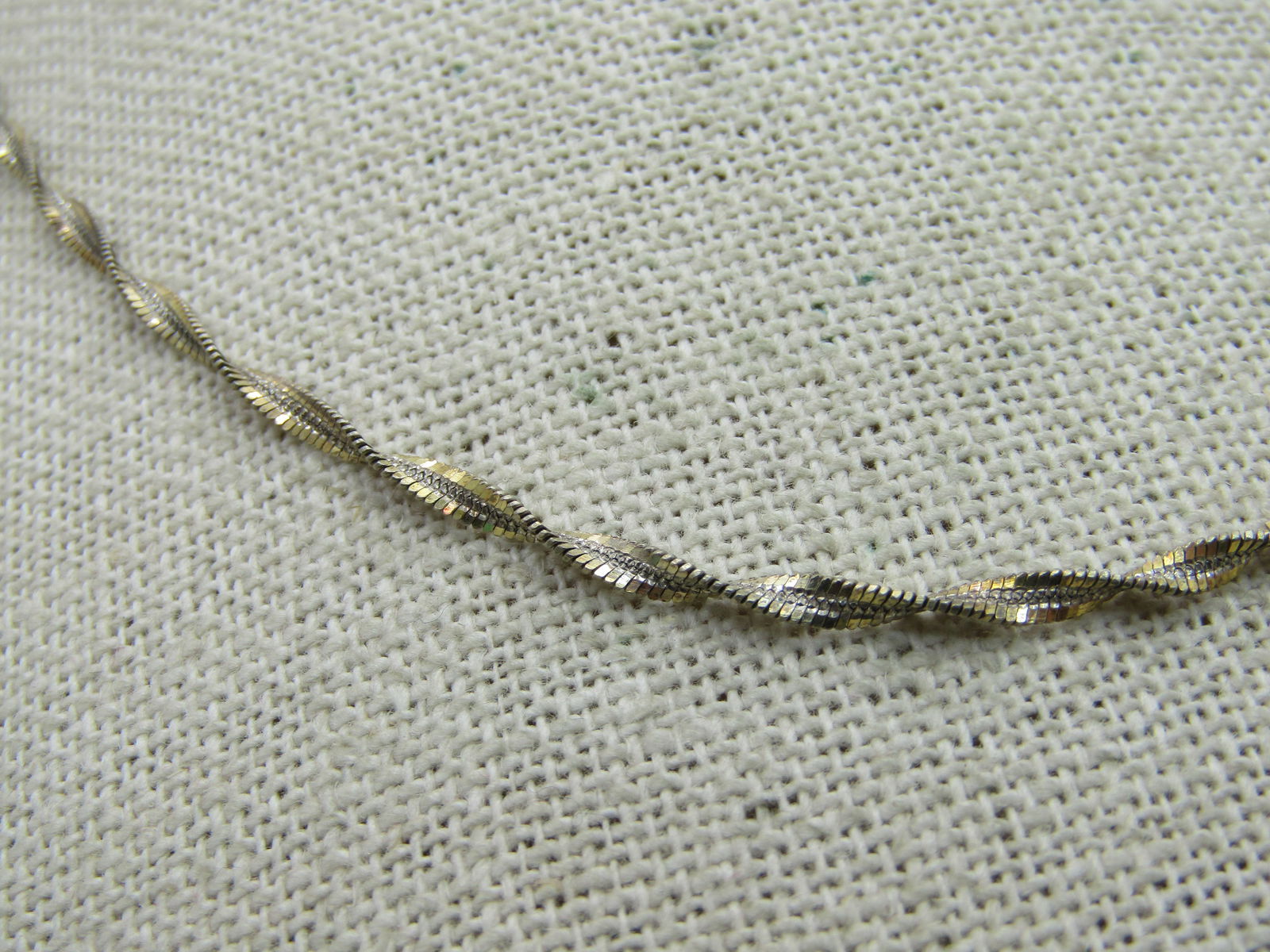 Vintage Sterling Silver Twisted Herringbone Necklac, 16", Goldwashed - 4