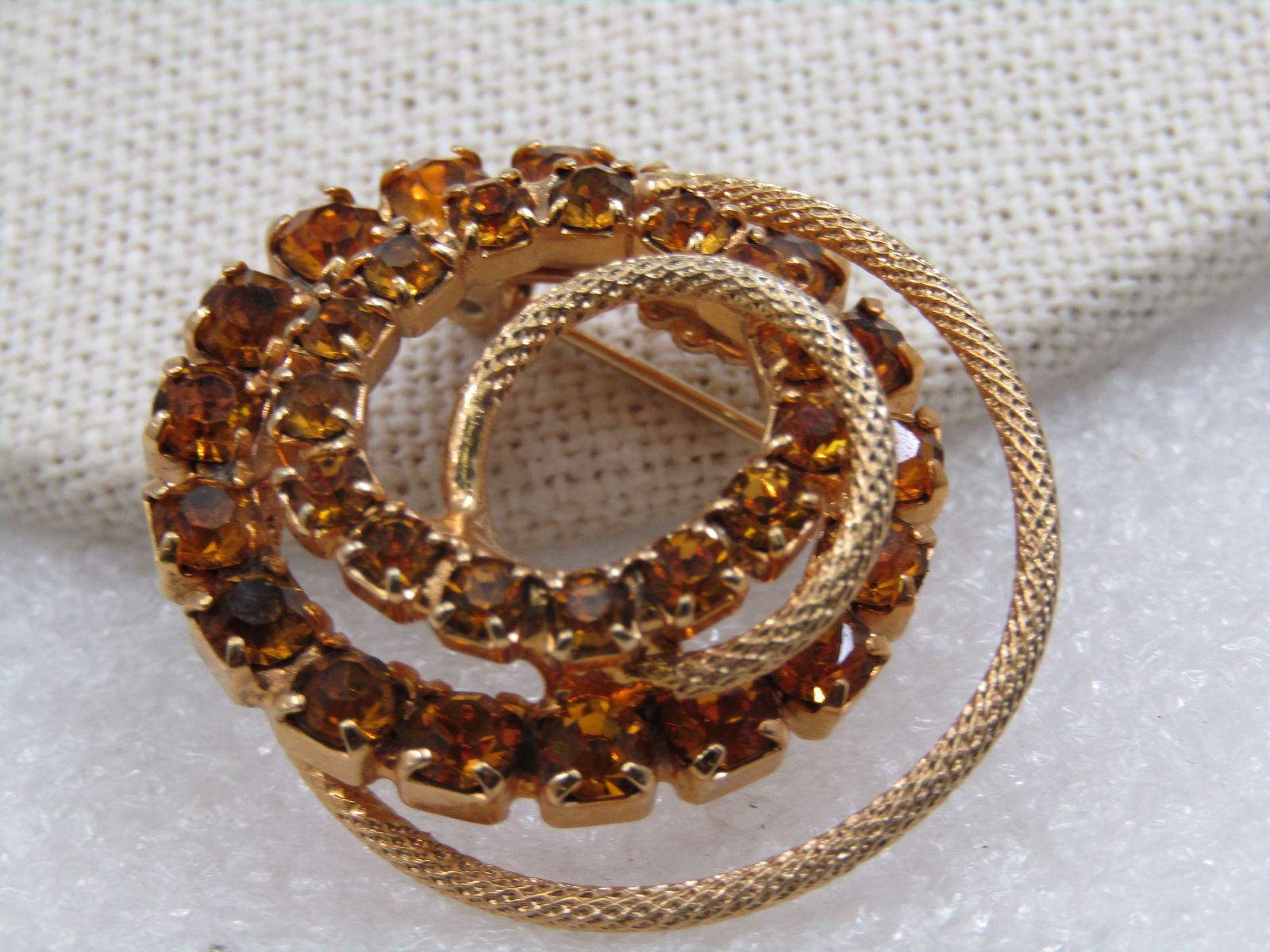 Vintage Golden Rhinestone Spiral Brooch, 1.25", 1960's - 5