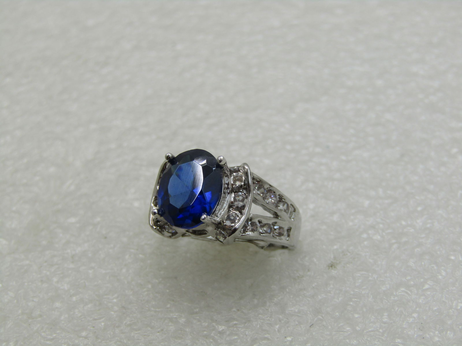 Simulated Blue Sapphire Ring with Clear CZ, Sz. 9.5 - 3