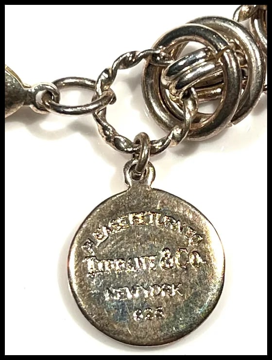 Sterling Silver Circle Charm Bracelet - 6